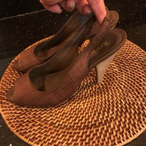Restricted Brown Heels